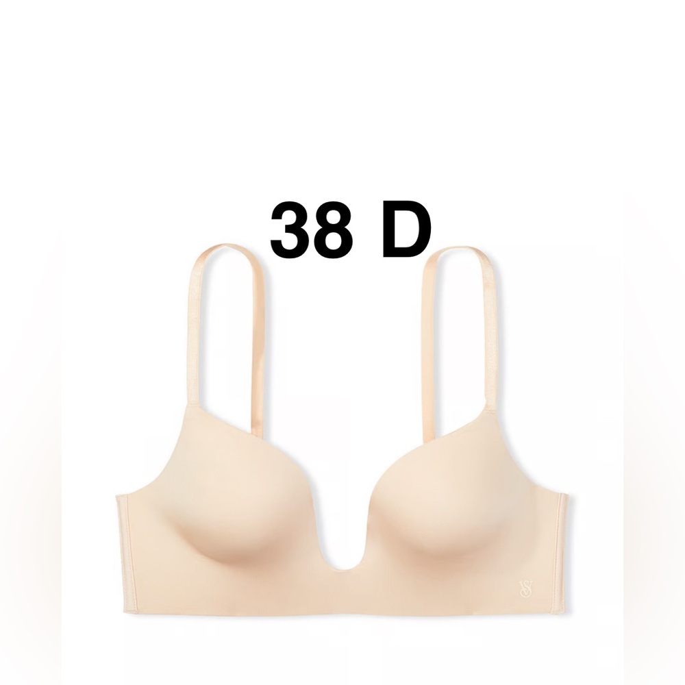 VICTORIA'S SECRET BARE
Plunge Low-Back Bra -NEW